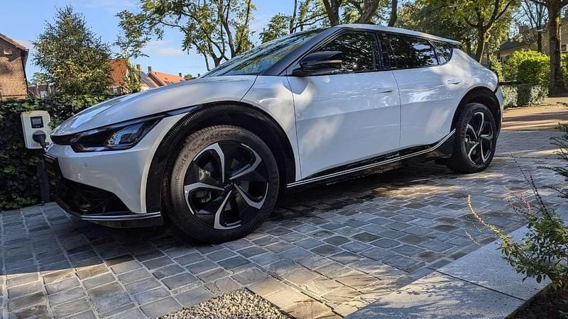 Wit Gebruikt 2022 Kia EV6 Plus SUV | € 30.995 (Goede deal) - Afbeelding 1/4