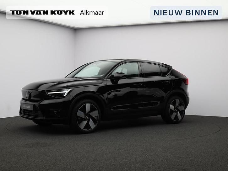 Zwart Occasion 2021 Volvo C40 SUV | € 31.950 (Iets duurder) - Afbeelding 1/4