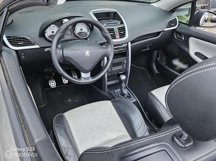 Occasion Peugeot 207 CC Roland Garros 120 PK (88 kW) 2010 Grijs Cabriolet