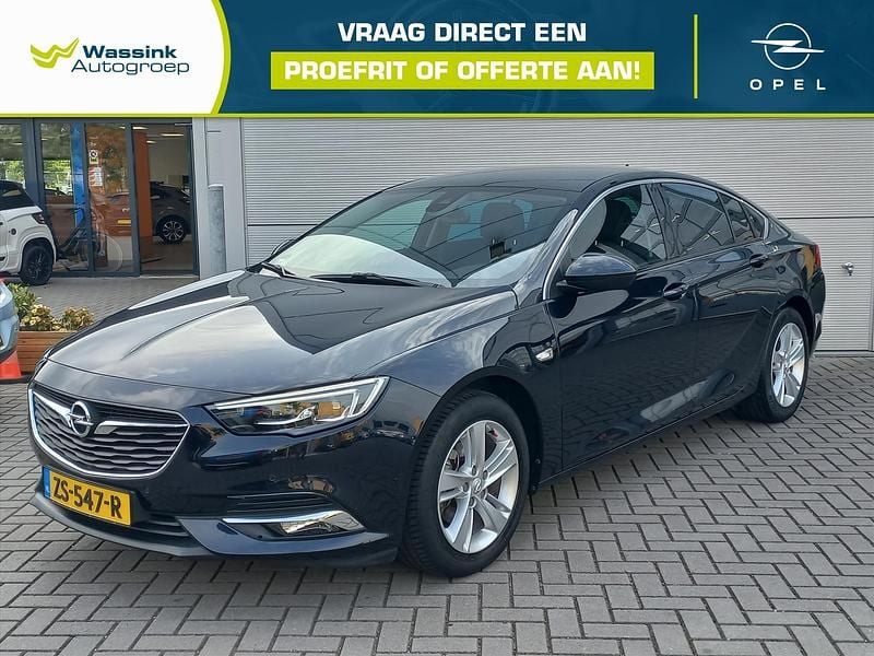 Blauw Gebruikt 2019 Opel Insignia Innovation Hatchback | € 22.470 (Eerlijke prijs) - Afbeelding 1/4