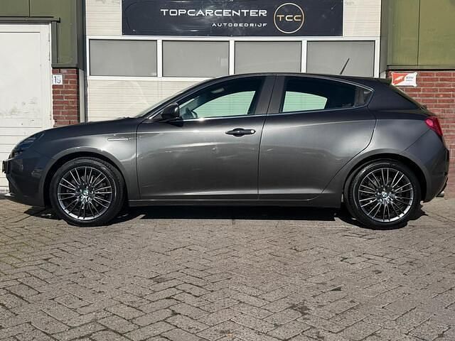 Occasion Alfa Romeo Giulietta Business 170 PK (125 kW) 2013 Grijs Hatchback