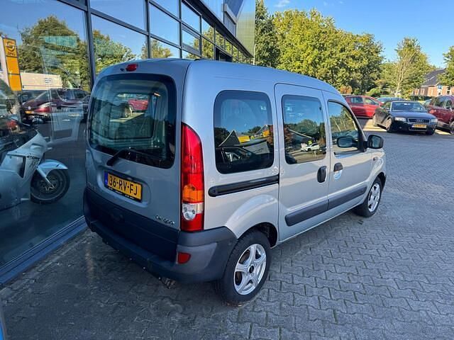 Occasion Renault Kangoo Expression 95 PK (69 kW) 2005 Grijs (metallic) MPV