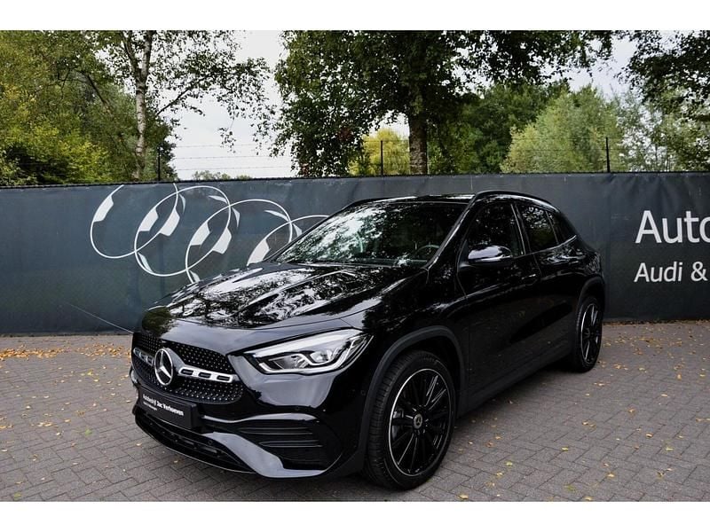 Occasion Mercedes GLA250 AMG line 218 PK (160 kW) 2023 Zwart SUV