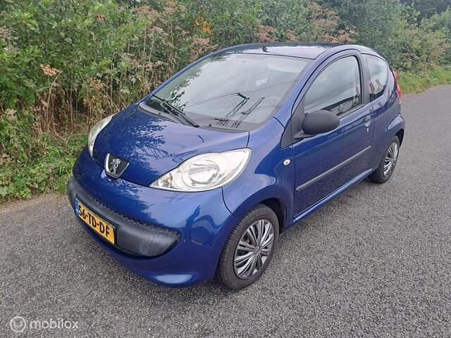 Blauw Gebruikt 2006 Peugeot 107 Hatchback | € 1.675 (Eerlijke prijs) - Afbeelding 1/4
