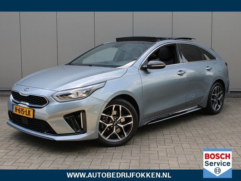 Grijs Gebruikt 2020 Kia ProCeed GT-Line Hatchback | € 21.845 (Eerlijke prijs) - Afbeelding 1/4