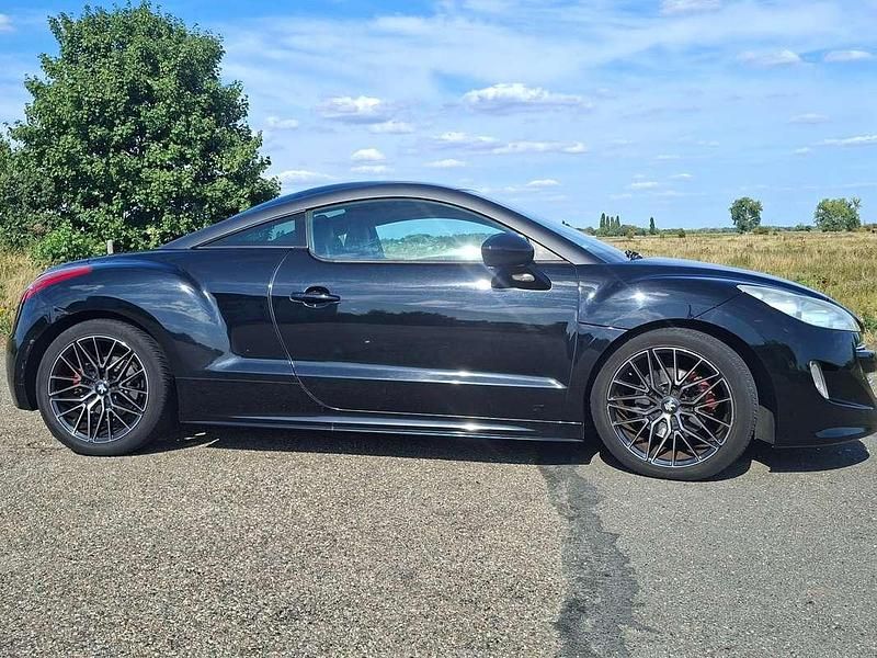 Zwart Gebruikt 2011 Peugeot RCZ Coupé | € 6.500 (Eerlijke prijs) - Afbeelding 1/4