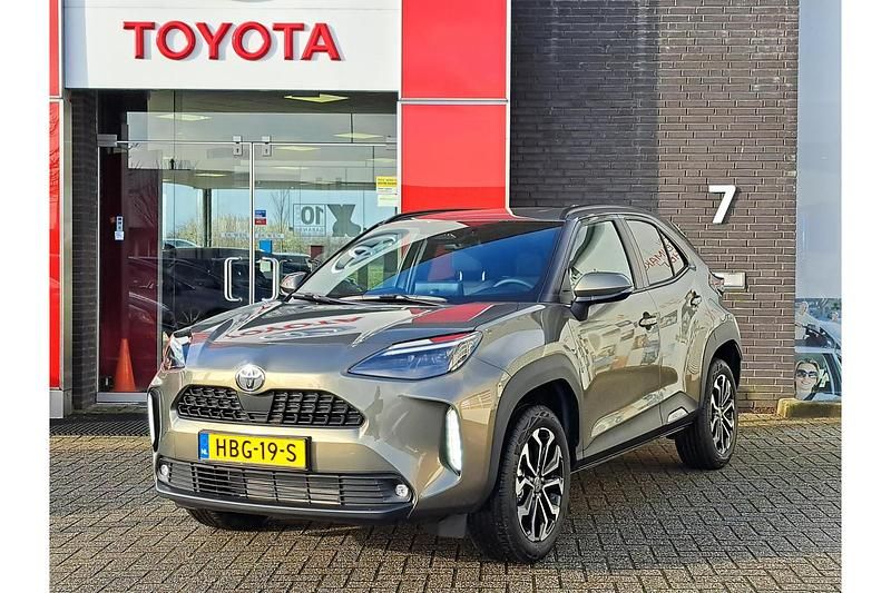 Groen Occasion 2025 Toyota Yaris Cross Edition SUV | € 29.499 (Eerlijke prijs) - Afbeelding 1/1
