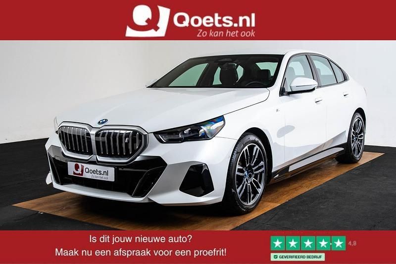 Wit Gebruikt 2023 BMW i5 Sedan | € 49.950 - Afbeelding 1/4