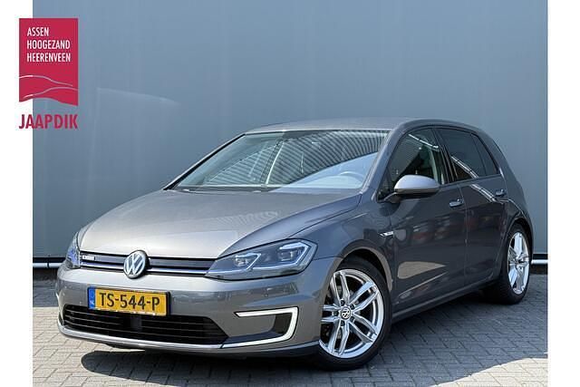 Grijs Gebruikt 2018 VW e-Golf Hatchback | € 11.444 (Eerlijke prijs) - Afbeelding 1/3