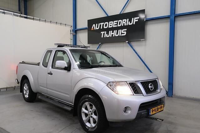 Occasion Nissan Navara SE 190 PK (139 kW) 2010 Grijs (metallic) Pickup