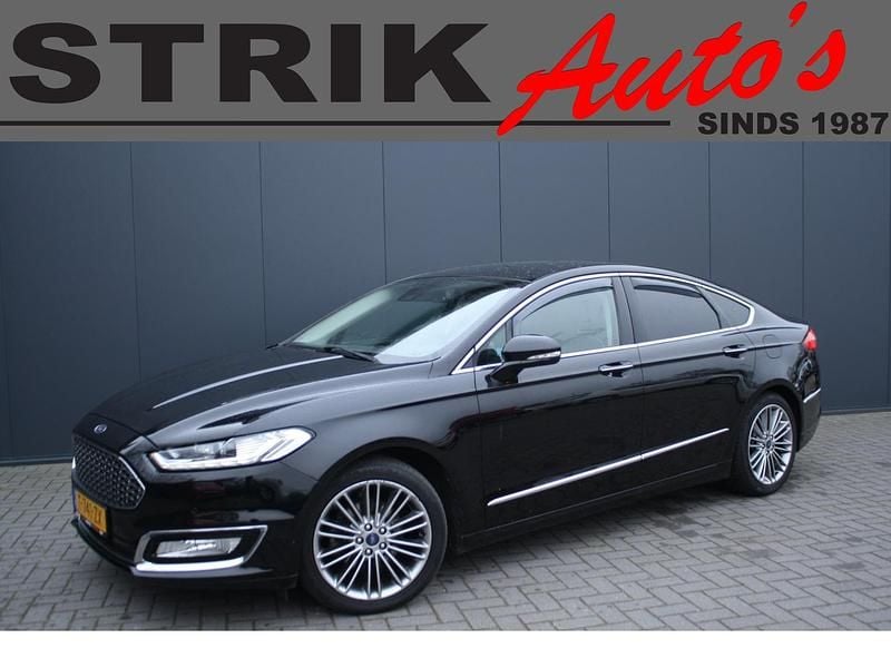 Zwart Gebruikt 2018 Ford Mondeo Vignale Sedan | € 10.995 (Super prijs) - Afbeelding 1/4