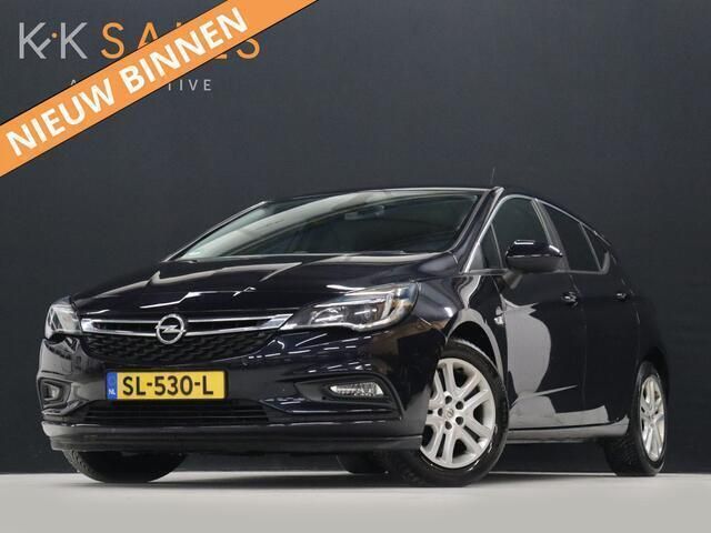 Blauw Gebruikt 2018 Opel Astra Edition Hatchback | € 8.740 (Eerlijke prijs) - Afbeelding 1/4