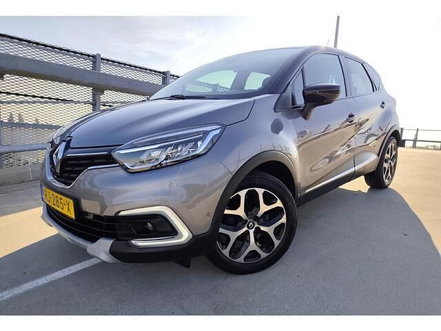 Grijs (metallic) Gebruikt 2017 Renault Captur Intens SUV | € 9.950 (Goede deal) - Afbeelding 1/4