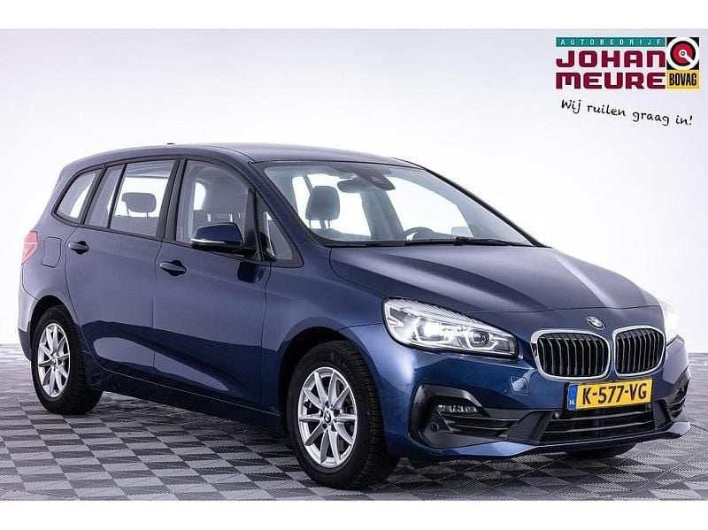 Blauw Gebruikt 2021 BMW 218 Executive Stationwagen | € 19.999 (Super prijs) - Afbeelding 1/4