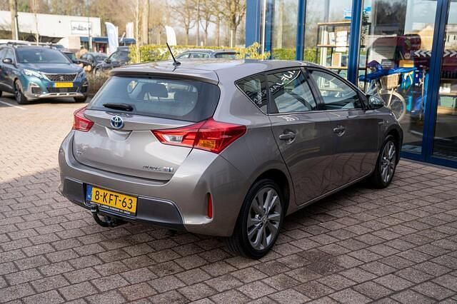 Occasion Toyota Auris 99 PK (72 kW) 2013 Bruin Hatchback