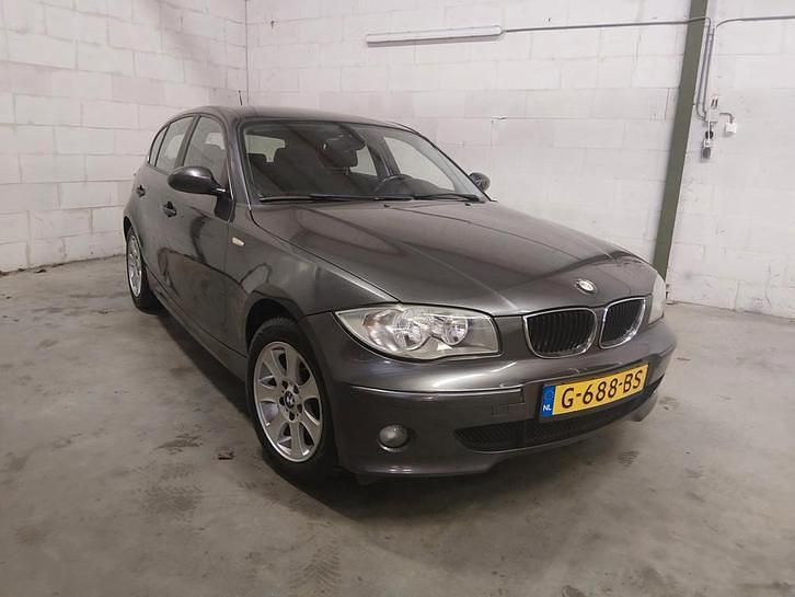 Occasion BMW 120 150 PK (110 kW) 2004 Grijs Hatchback