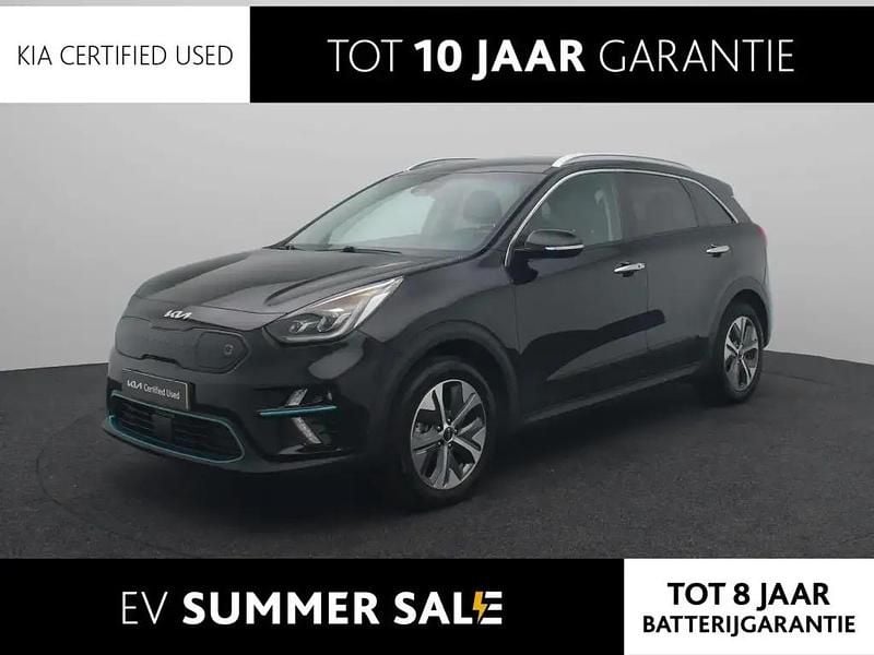 Zwart Gebruikt 2022 Kia e-Niro SUV | € 26.240 (Goede deal) - Afbeelding 1/3