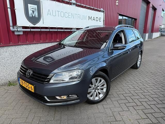 Grijs Gebruikt 2012 VW Passat Comfortline Stationwagen | € 7.250 (Eerlijke prijs) - Afbeelding 1/4