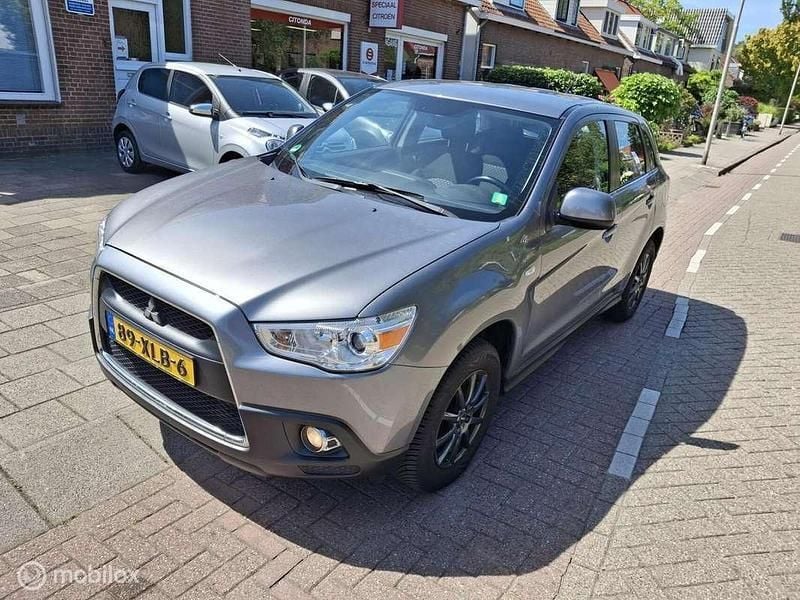 Grijs Gebruikt 2012 Mitsubishi ASX Edition SUV | € 7.650 (Eerlijke prijs) - Afbeelding 1/4