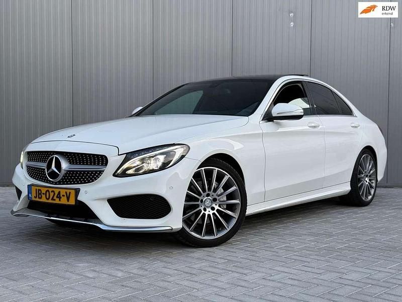 Wit Gebruikt 2014 Mercedes C220 AMG Sedan | € 15.250 (Iets duurder) - Afbeelding 1/4