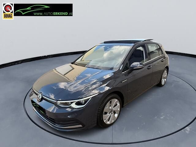 Zwart Gebruikt 2020 VW Golf VIII Style Hatchback | € 16.450 (Super prijs) - Afbeelding 1/4