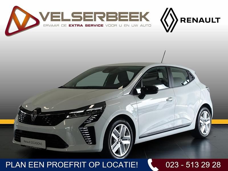 Occasion Renault Clio V Evolution 143 PK (105 kW) 2024 Blanc glacier 369 Hatchback