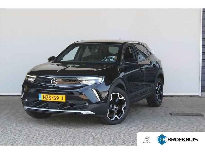 Zwart Gebruikt 2023 Opel Mokka Ultimate SUV | € 25.400 (Eerlijke prijs) - Afbeelding 1/4