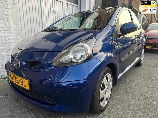 Blauw Gebruikt 2008 Toyota Aygo Hatchback | € 3.950 (Eerlijke prijs) - Afbeelding 1/4