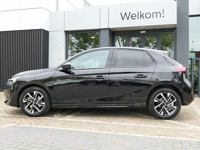 Occasion Opel Corsa 2024 Zwart (metallic) Hatchback