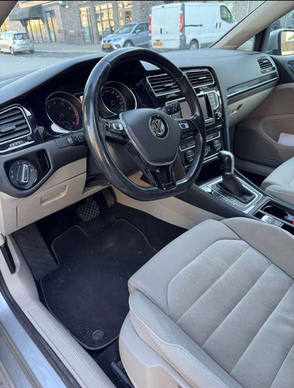 Grijs Gebruikt 2013 VW Golf VII Highline Stationwagen | € 11.000 (Eerlijke prijs) - Afbeelding 1/4