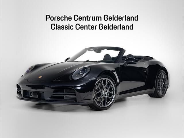 Zwart (metallic) Occasion 2025 Porsche 911 Carrera Cabriolet Cabriolet | € 199.900 (Super prijs) - Afbeelding 1/4