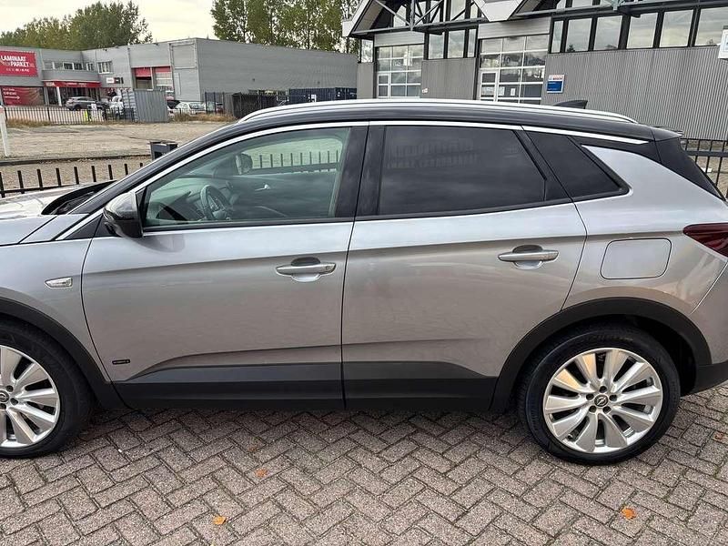 Occasion Opel Grandland X Innovation 200 PK (147 kW) 2020 Zilver SUV