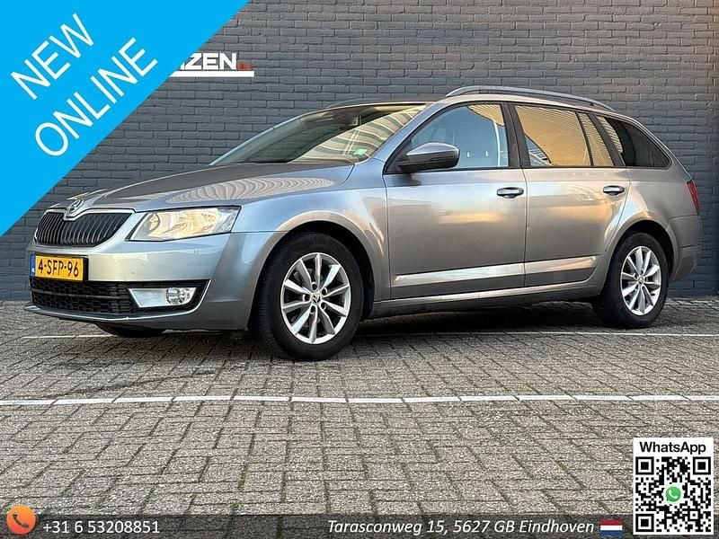 Grijs Gebruikt 2013 Skoda Octavia Business Line Stationwagen | € 4.350 (Eerlijke prijs) - Afbeelding 1/4