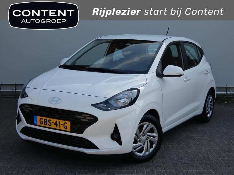 Wit Gebruikt 2024 Hyundai i10 Comfort Hatchback | € 15.840 (Eerlijke prijs) - Afbeelding 1/4