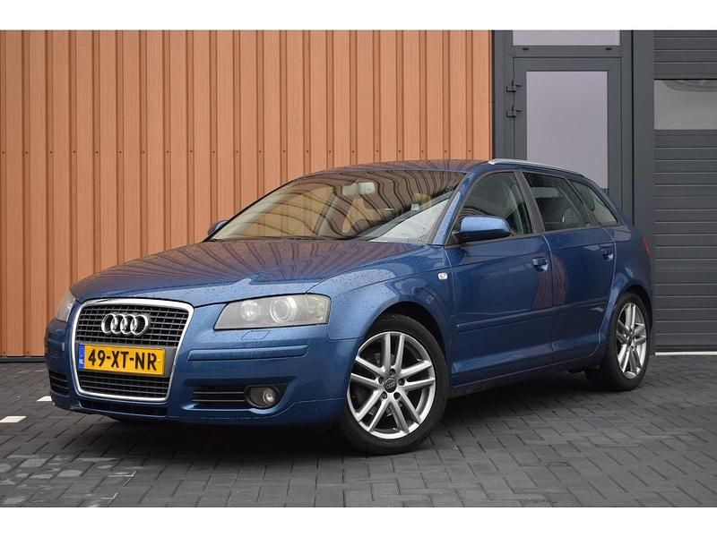 Blauw Gebruikt 2007 Audi A3 Ambition Hatchback | € 2.500 (Super prijs) - Afbeelding 1/4