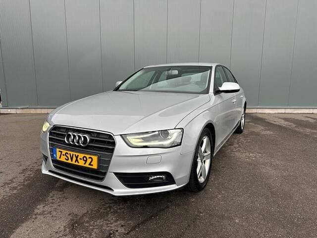 Occasion Audi A4 170 PK (125 kW) 2013 Grijs (metallic) Sedan