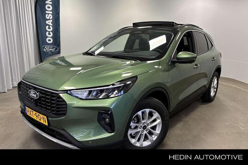 Groen Nieuw 2025 Ford Kuga Titanium SUV | € 39.945 (Super prijs) - Afbeelding 1/3