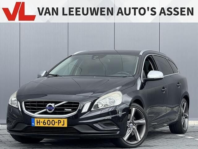 Zwart Gebruikt 2011 Volvo V60 R-Design Stationwagen | € 10.948 (Iets duurder) - Afbeelding 1/4