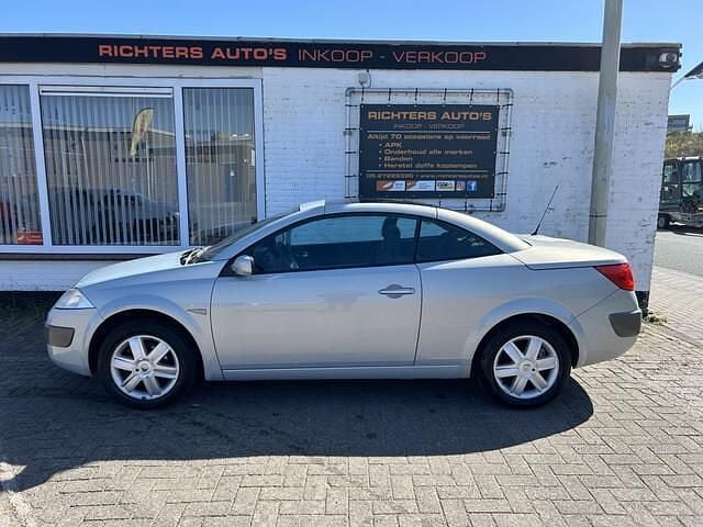 Occasion Renault Mégane Cabriolet 113 PK (83 kW) 2004 Grijs Cabriolet