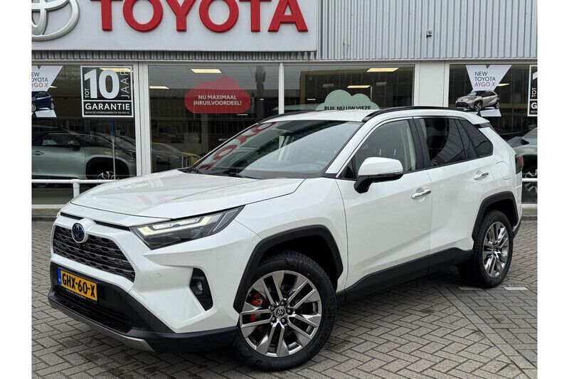 Gebruikt 2022 Toyota RAV4 Hybrid Executive SUV | € 43.799 (Eerlijke prijs) - Afbeelding 1/1