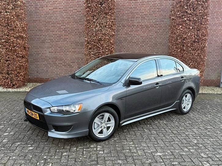 Occasion 2008 Mitsubishi Lancer Invite Sedan | € 5.950 (Eerlijke prijs) - Afbeelding 1/4