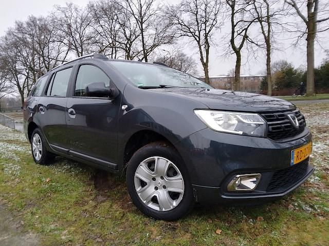 Occasion Dacia Logan MCV Lauréate 2017 Grijs (metallic) MPV