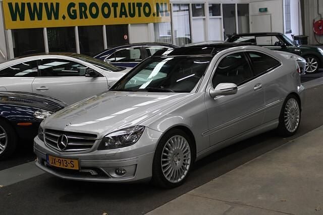Grijs Gebruikt 2008 Mercedes CLC350 Prestige Hatchback | € 8.444 - Afbeelding 1/4