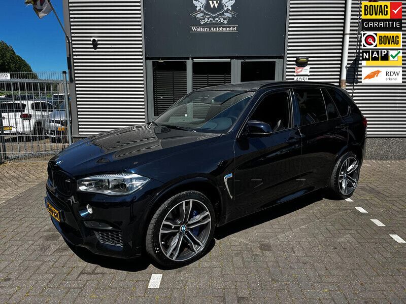Zwart, metallic lak Gebruikt 2017 BMW X5 M SUV | € 59.950 - Afbeelding 1/4