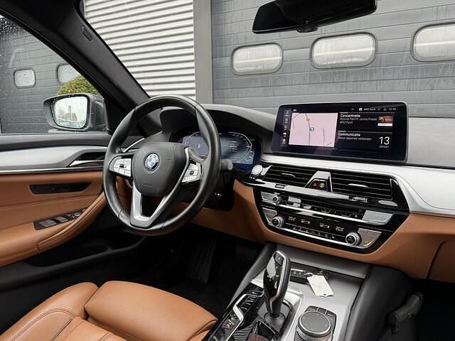 Occasion BMW 530e Comfort Edition 292 PK (214 kW) 2022 Grijs Sedan