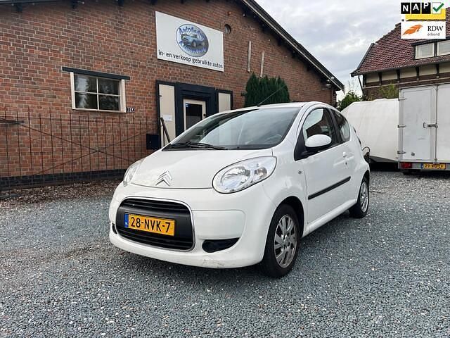 Wit Occasion 2010 Citroën C1 Hatchback | € 2.450 (Eerlijke prijs) - Afbeelding 1/4