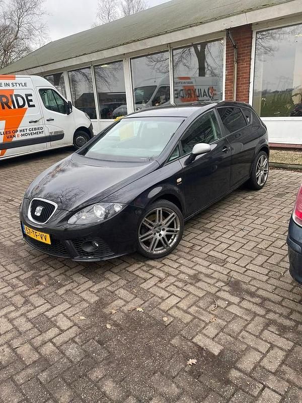 Occasion 2006 Seat Leon Hatchback | € 3.400 - Afbeelding 1/4