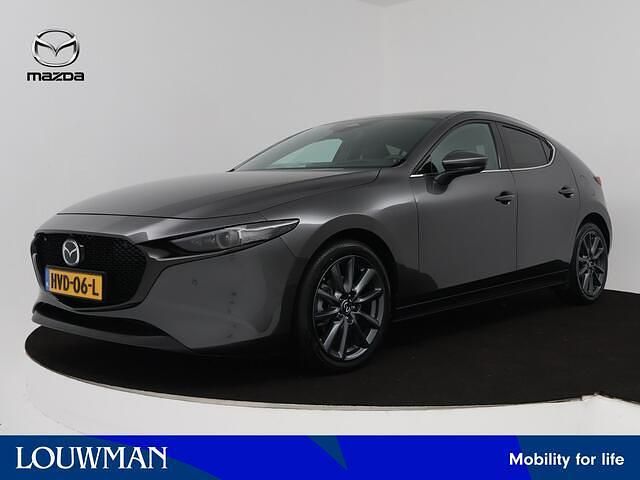 Grijs, metallic lak Occasion 2025 Mazda 3 Takumi-Line Hatchback | € 36.445 (Eerlijke prijs) - Afbeelding 1/3