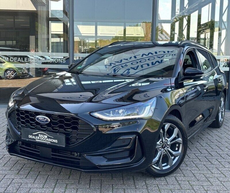 Zwart Gebruikt 2024 Ford Focus ST-Line X Stationwagen | € 26.900 (Eerlijke prijs) - Afbeelding 1/4