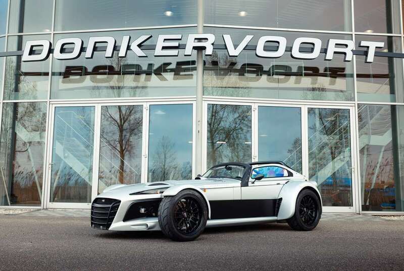 Zilver, metallic lak Gebruikt 2019 Donkervoort D8 Cabriolet | € 189.900 - Afbeelding 1/4